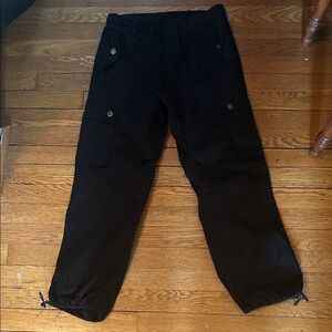 Women’s VIP Black Cargo Pants Size 5/6